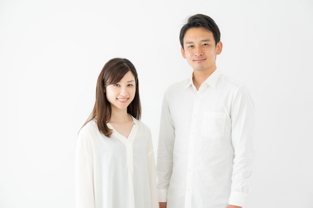 アイクスエージェンシー　大宮サロンで婚活するイメージ