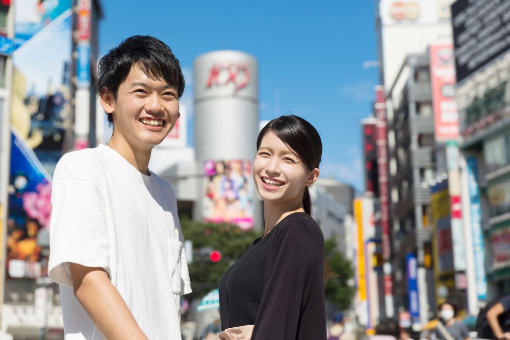 マリッジＮＡＶＩとびらで婚活するイメージ