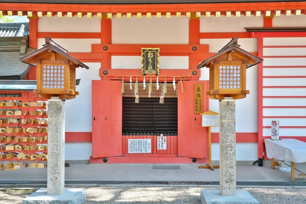 大阪の侍者社