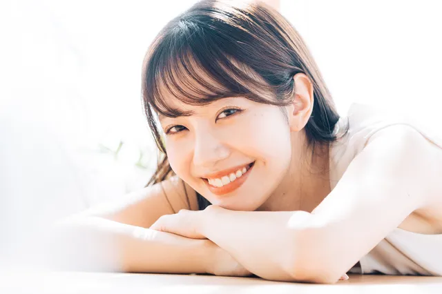 笑顔の女性