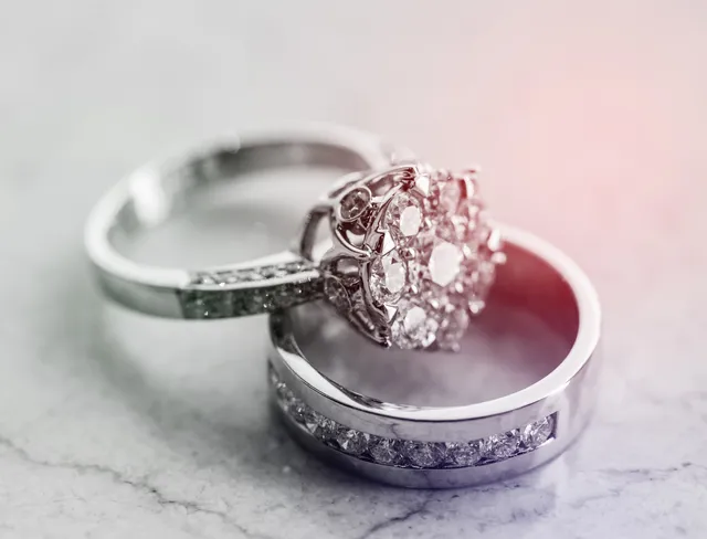 婚約指輪と結婚指輪